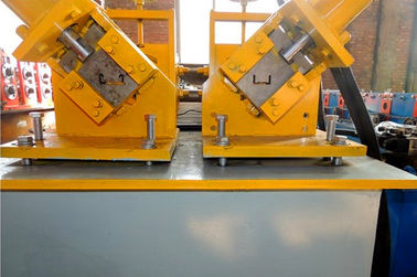 Wand-Decken-Kanal-Rolle, die Maschinen-helle Stahlkiel-Omega-Art für das Errichten bildet