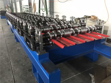 Die Metalldach-Rolle, die Maschine bildet, färben das Stahlblech-Deckungs-Blatt, das Maschine herstellt