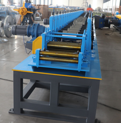 Schrittbalken für Palettenregale / L-Rohrbalken-Rollformmaschine