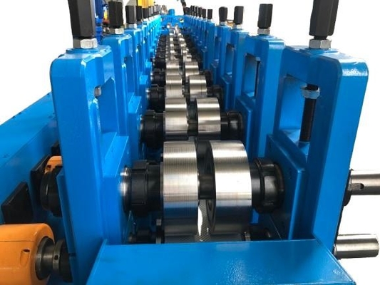Vollleichte Keel Rollen Produktionslinie Geschwindigkeit 60 70 Meter / Minute Kann bis zu 120 Meter pro Minute sein