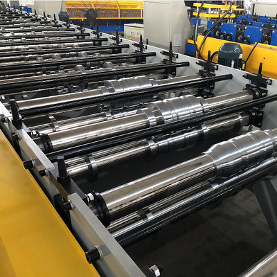 Industrielle PBR-Rollformmaschine mit fortschrittlicher Technologie und Design