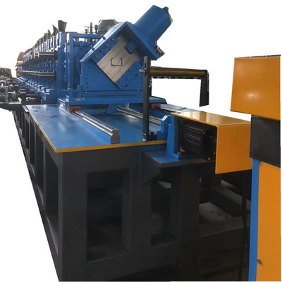 Professioneller Eins-zu-Eins-Service für maßgeschneiderte Regal-Panel-Rollformmaschine
