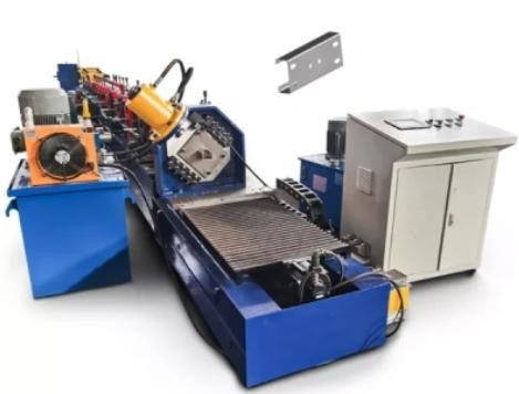 Vollautomatischer C / Z Purlin Roll Former mit verstellbarer Walze