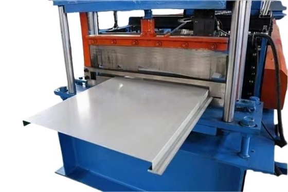 0.3mm 380v Soffit-Dachplatten-Rollformmaschine