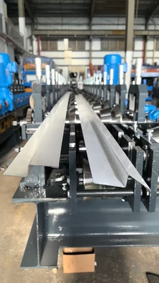 Trim-Roll-Formmaschine für Stahl und Aluminium mit Dicken von 30 bis 16 Gauge