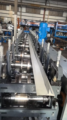 Trim-Roll-Formmaschine für Stahl und Aluminium mit Dicken von 30 bis 16 Gauge
