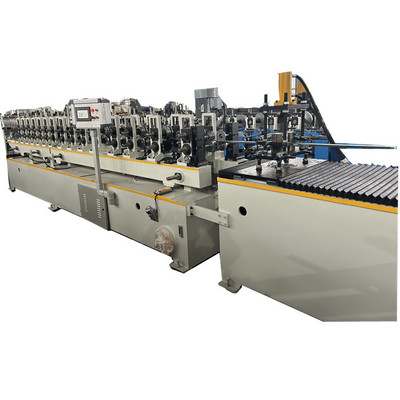 Automatische Größenverstellbare Walzmaschine für Stahlverkleidungen