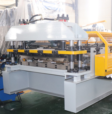 Kettengetriebene Ag-Rollformmaschine für Dachplatten 220v