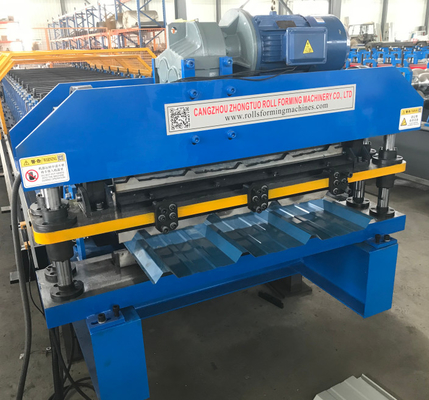 Mehrzweckmaschine zur Verformung von Dach- und Wandplatten